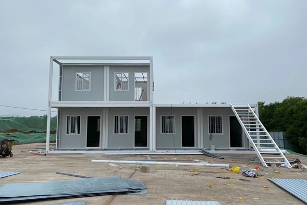 Personalized Design: Creative Renovation Cases of Container Houses